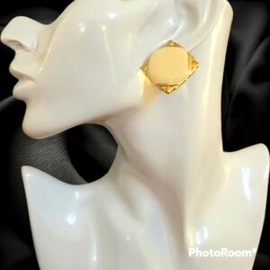 Vtg 1970s Cream Enamel Goldtone Large Diamond Square Earrings